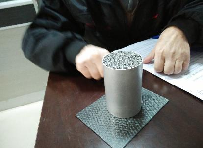 ̼��ά�Ƽ���ճ��